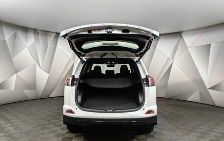 Toyota RAV4, 2019 год, 3 385 000 рублей, 12 фотография