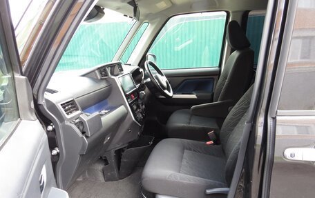 Toyota Roomy I, 2017 год, 1 199 000 рублей, 15 фотография