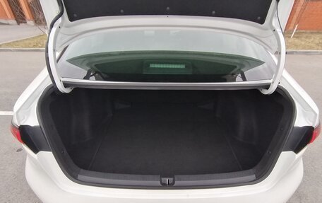 Toyota Corolla, 2019 год, 2 100 000 рублей, 19 фотография
