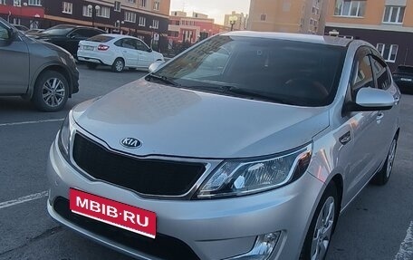 KIA Rio III рестайлинг, 2014 год, 1 050 000 рублей, 1 фотография