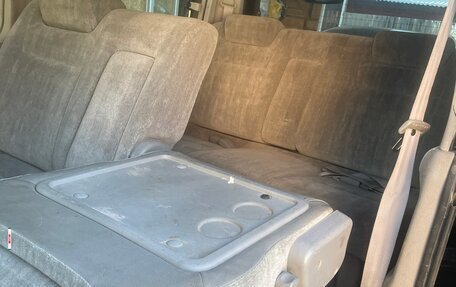 Mazda Bongo Friendee i рестайлинг, 2001 год, 200 000 рублей, 7 фотография