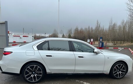BMW 7 серия, 2023 год, 13 100 000 рублей, 2 фотография