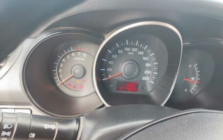 KIA Rio III рестайлинг, 2015 год, 600 000 рублей, 11 фотография