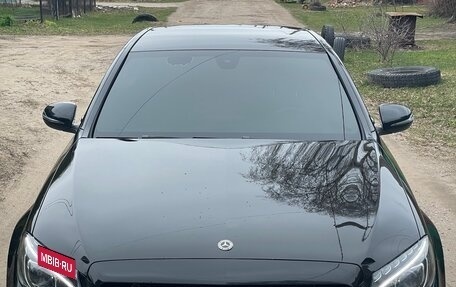 Mercedes-Benz C-Класс, 2017 год, 2 190 000 рублей, 4 фотография