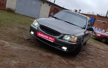 Hyundai Accent II, 2002 год, 280 000 рублей, 2 фотография