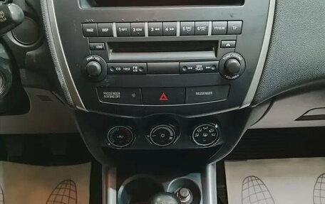 Mitsubishi ASX I рестайлинг, 2011 год, 1 090 000 рублей, 13 фотография