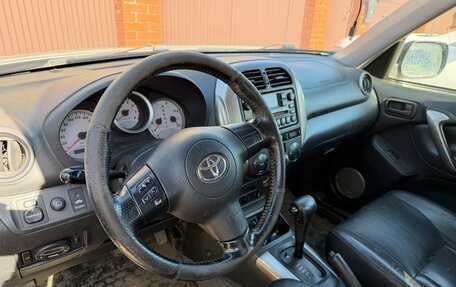 Toyota RAV4, 2004 год, 770 000 рублей, 3 фотография