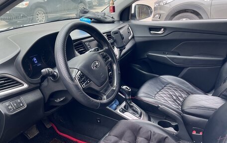 Hyundai Solaris II рестайлинг, 2017 год, 680 000 рублей, 11 фотография