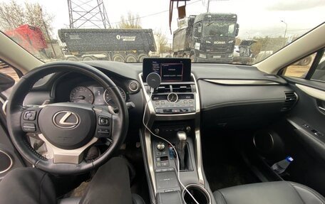 Lexus NX I, 2019 год, 3 950 000 рублей, 6 фотография