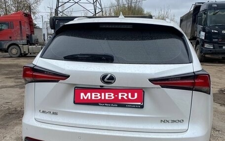 Lexus NX I, 2019 год, 3 950 000 рублей, 4 фотография