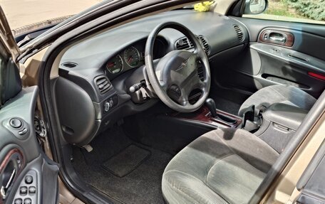 Chrysler Concorde II, 2002 год, 350 000 рублей, 11 фотография