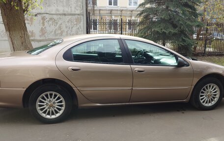 Chrysler Concorde II, 2002 год, 350 000 рублей, 10 фотография