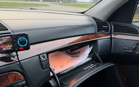 Mercedes-Benz S-Класс, 2004 год, 1 900 000 рублей, 14 фотография