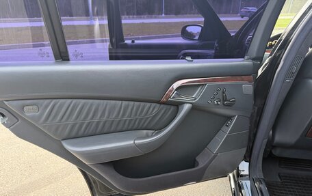 Mercedes-Benz S-Класс, 2004 год, 1 900 000 рублей, 28 фотография