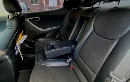 Hyundai Avante, 2011 год, 1 300 000 рублей, 6 фотография