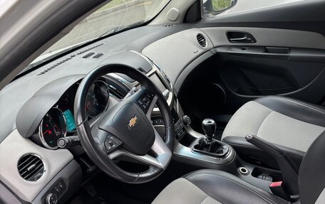 Chevrolet Cruze II, 2012 год, 655 000 рублей, 6 фотография