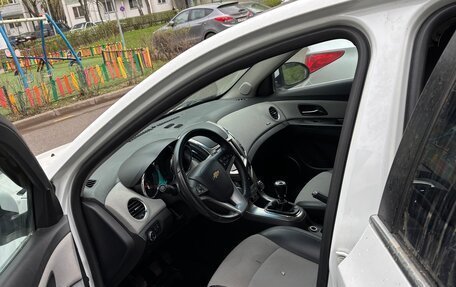 Chevrolet Cruze II, 2012 год, 655 000 рублей, 8 фотография