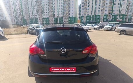 Opel Astra J, 2013 год, 700 000 рублей, 6 фотография