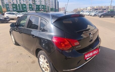 Opel Astra J, 2013 год, 700 000 рублей, 7 фотография