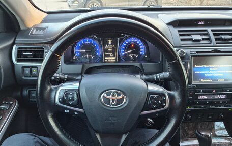 Toyota Camry, 2016 год, 2 080 000 рублей, 20 фотография