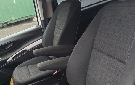 Mercedes-Benz Vito, 2018 год, 2 400 000 рублей, 11 фотография