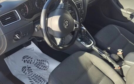 Volkswagen Jetta VI, 2014 год, 1 210 000 рублей, 3 фотография