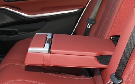 BMW 3 серия, 2023 год, 3 780 002 рублей, 18 фотография