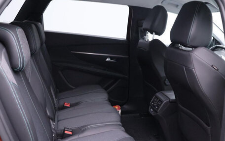 Peugeot 5008 II, 2022 год, 2 470 500 рублей, 13 фотография