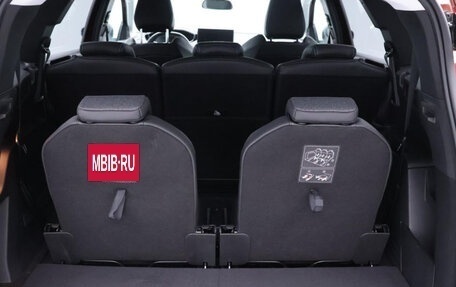 Peugeot 5008 II, 2022 год, 2 470 500 рублей, 10 фотография