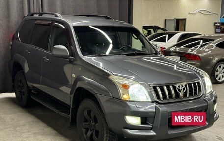 Toyota Land Cruiser Prado 120 рестайлинг, 2006 год, 2 447 000 рублей, 7 фотография