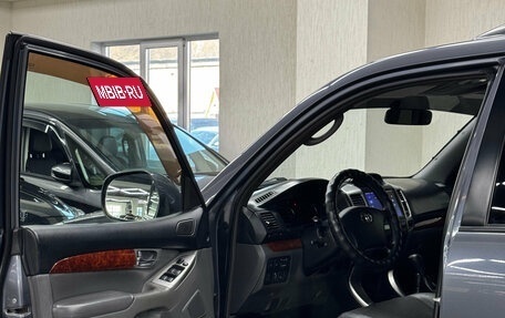 Toyota Land Cruiser Prado 120 рестайлинг, 2006 год, 2 447 000 рублей, 11 фотография