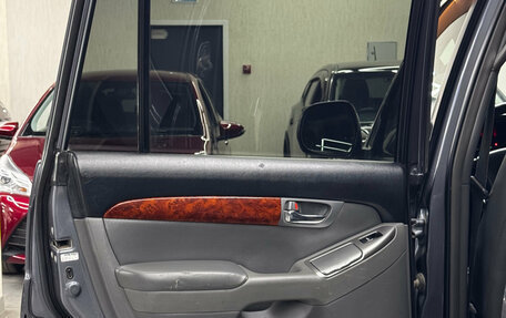 Toyota Land Cruiser Prado 120 рестайлинг, 2006 год, 2 447 000 рублей, 22 фотография