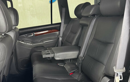 Toyota Land Cruiser Prado 120 рестайлинг, 2006 год, 2 447 000 рублей, 24 фотография