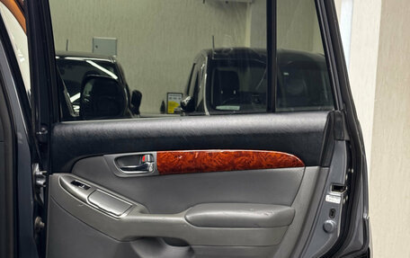 Toyota Land Cruiser Prado 120 рестайлинг, 2006 год, 2 447 000 рублей, 26 фотография