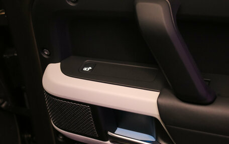 Land Rover Defender II, 2020 год, 5 500 000 рублей, 12 фотография