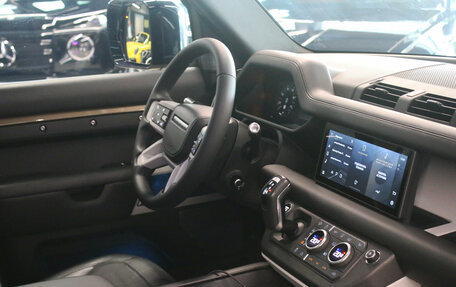 Land Rover Defender II, 2020 год, 5 500 000 рублей, 18 фотография