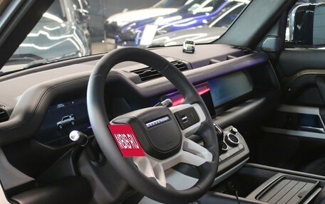 Land Rover Defender II, 2020 год, 5 500 000 рублей, 16 фотография