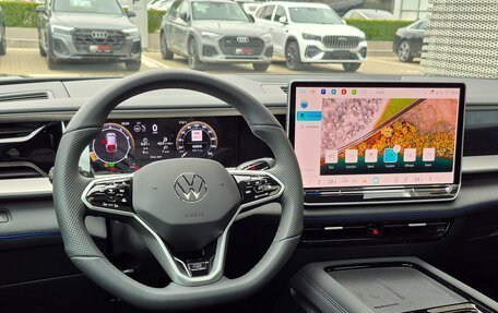 Volkswagen Teramont, 2025 год, 6 625 000 рублей, 38 фотография