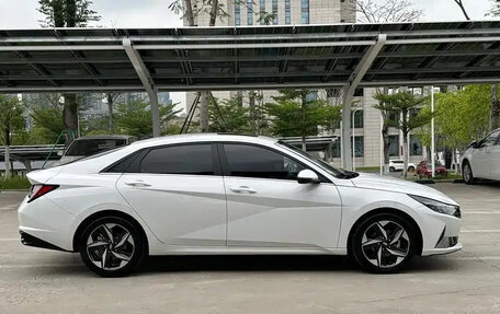 Hyundai Elantra, 2021 год, 1 107 000 рублей, 7 фотография