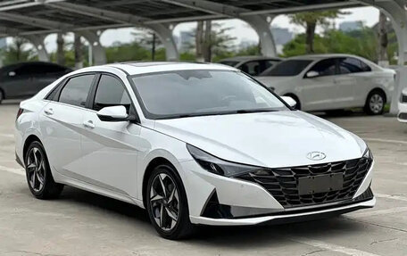 Hyundai Elantra, 2021 год, 1 107 000 рублей, 8 фотография