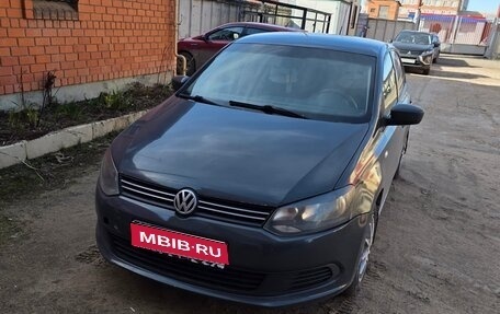 Volkswagen Polo VI (EU Market), 2011 год, 355 555 рублей, 1 фотография