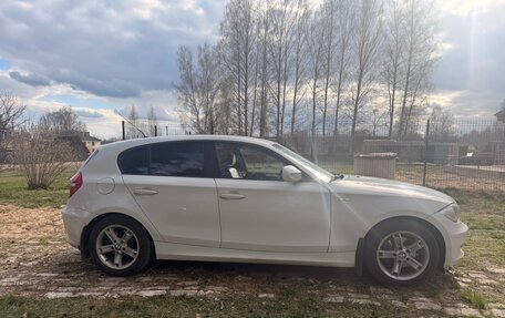BMW 1 серия, 2010 год, 1 030 000 рублей, 6 фотография
