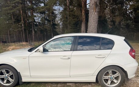 BMW 1 серия, 2010 год, 1 030 000 рублей, 10 фотография