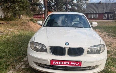 BMW 1 серия, 2010 год, 1 030 000 рублей, 4 фотография