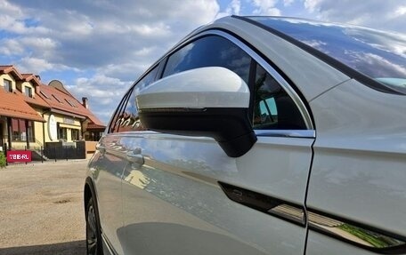 Volkswagen Tiguan II, 2021 год, 2 600 000 рублей, 6 фотография