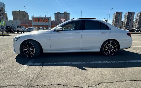Mercedes-Benz E-Класс, 2020 год, 4 100 000 рублей, 4 фотография