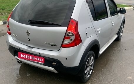 Renault Sandero I, 2013 год, 680 000 рублей, 3 фотография