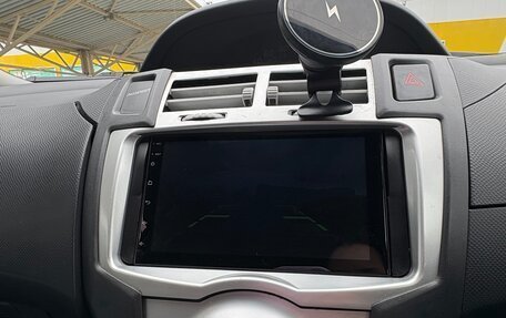 Toyota Vitz, 2005 год, 450 000 рублей, 23 фотография