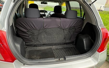 Toyota Vitz, 2005 год, 450 000 рублей, 26 фотография