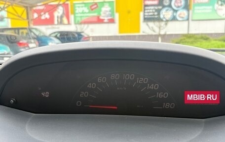 Toyota Vitz, 2005 год, 450 000 рублей, 24 фотография